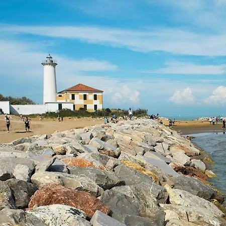 Luminous Flat Near The Beach Bibione