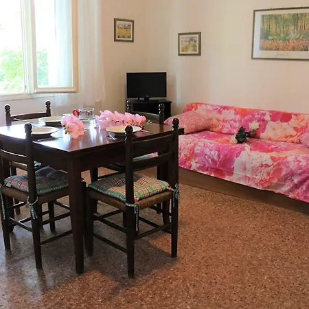 Luminous Flat Near The Beach * Bibione