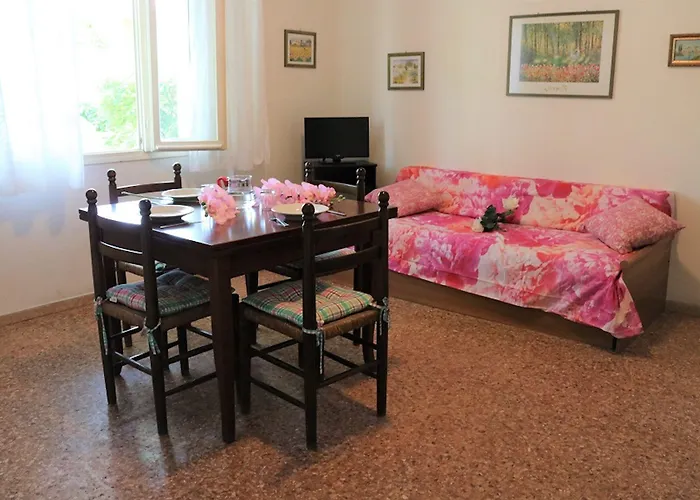 Luminous Flat Near The * Bibione